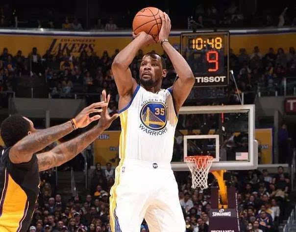 的筹码一样 的筹码一样